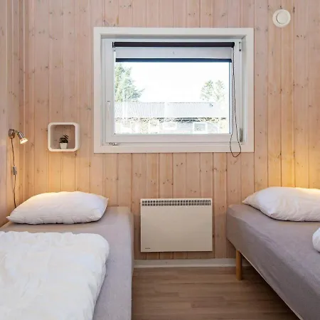 بيت للعطل 6 Person Holiday In Oksb L