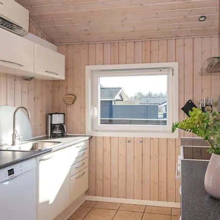 6 Person Holiday In Oksb L Oksbøl